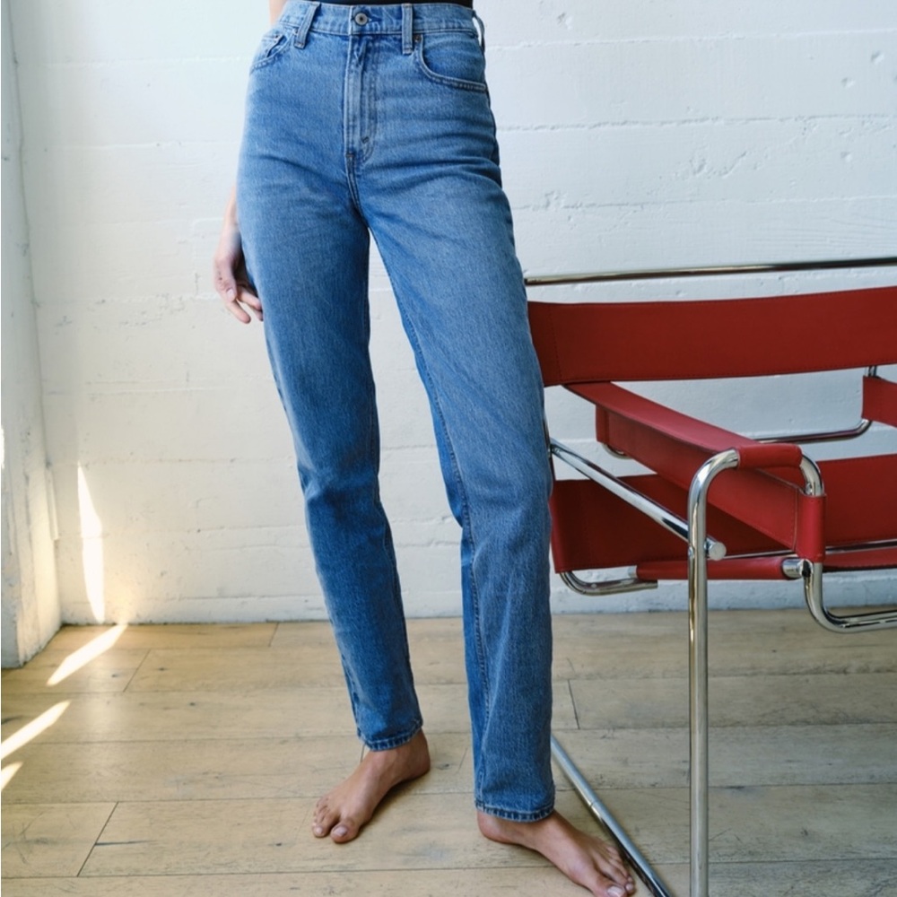 Abercrombie 90s high rise jeans